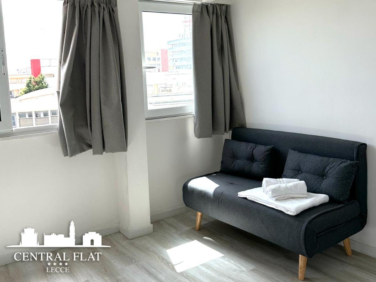 Lecce Central Flat - Attico Con Patio E Parcheggio Privato Διαμέρισμα Εξωτερικό φωτογραφία